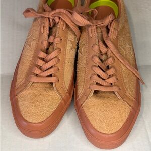 The Converse One Star Ox Pink Blush men’s 8 women’s 10